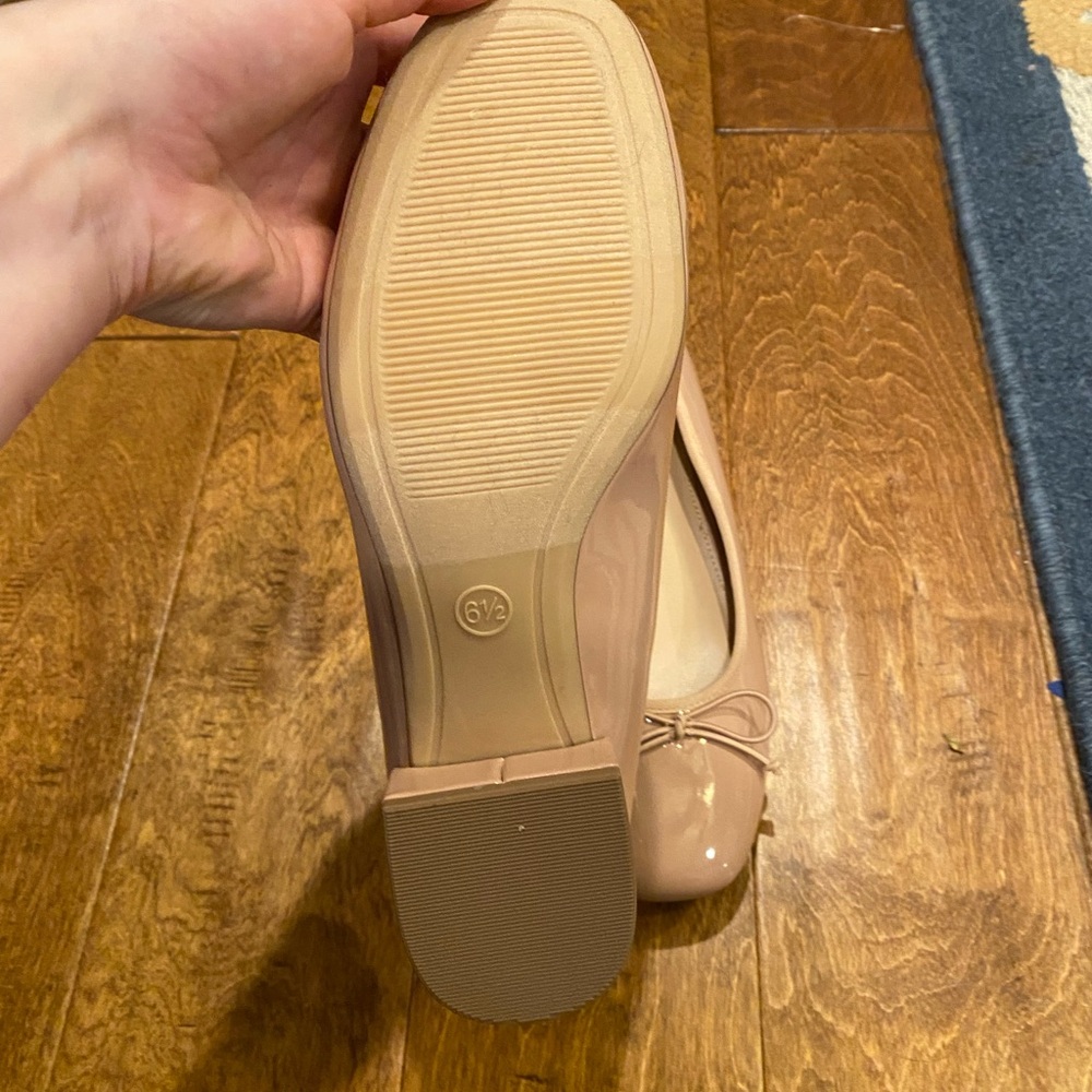 Tan Block Heels - Picture 5 of 7